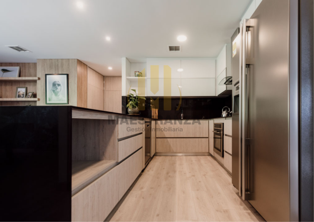 Apartamento en venta en Altos del poblado, Medellín 3