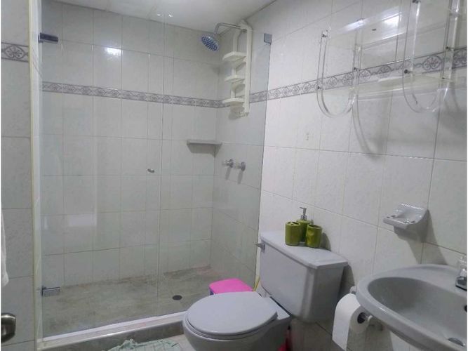 Apartamento de 2 alcobas en venta en Ciudad Jardin, Barranquilla, 95 m² · foto 11 de 24