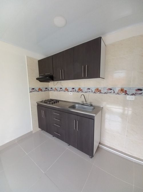 Apartamento de 2 alcobas en venta en Picaleña Y Mirolindo, Ibagué, 42 m² · foto 14 de 24