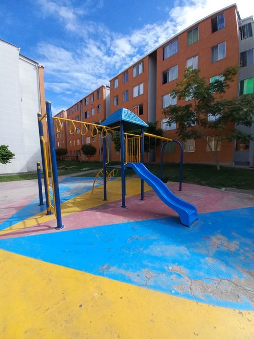 Apartamento de 2 alcobas en venta en Picaleña Y Mirolindo, Ibagué, 42 m² · foto 22 de 24