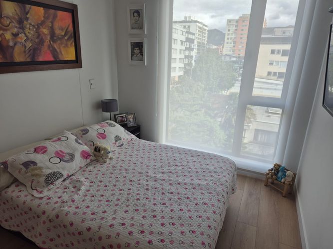 Apartamento de 2 alcobas en venta en Chico Norte, Bogotá, 117 m² · foto 13 de 19