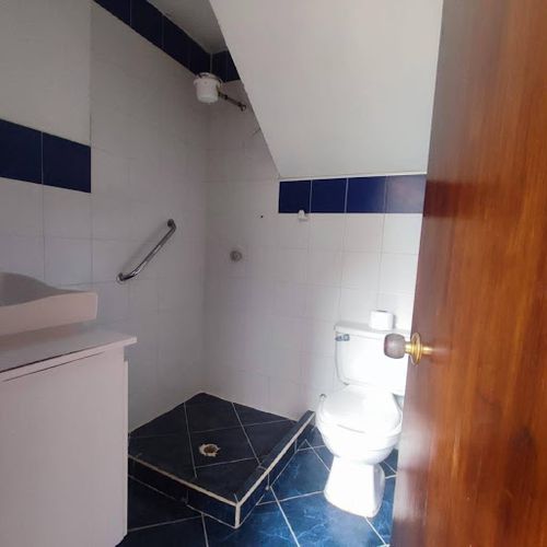 Casa de 5 alcobas en venta en Centro, Rionegro, 200 m² · foto 4 de 19