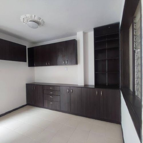 Casa de 5 alcobas en venta en Centro, Rionegro, 200 m² · foto 8 de 19