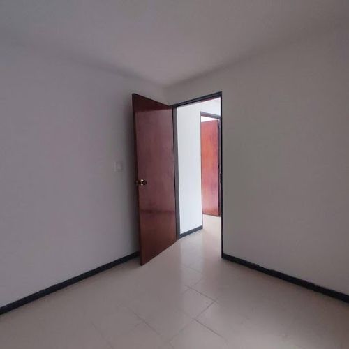 Casa de 5 alcobas en venta en Centro, Rionegro, 200 m² · foto 14 de 19