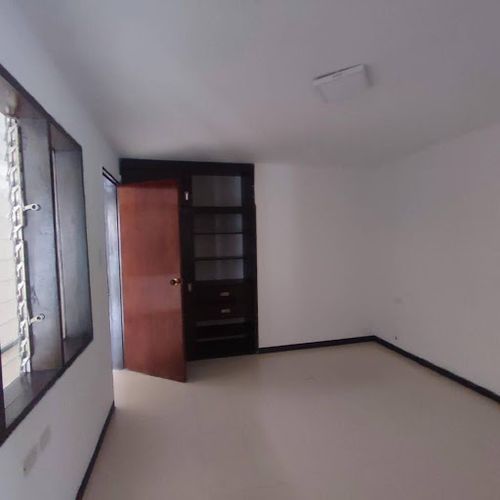Casa de 5 alcobas en venta en Centro, Rionegro, 200 m² · foto 18 de 19