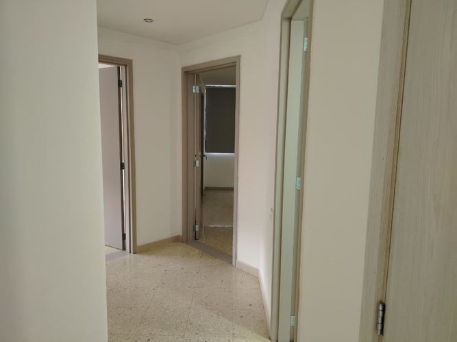 Apartamento de 3 alcobas en arriendo en El Castillo, Medellín, 120 m² · foto 8 de 18