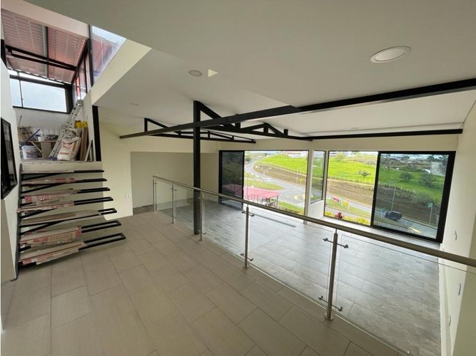 Casa de 4 alcobas en venta en Cn. Villa De Circasia, Armenia, 325 m² · foto 6 de 14
