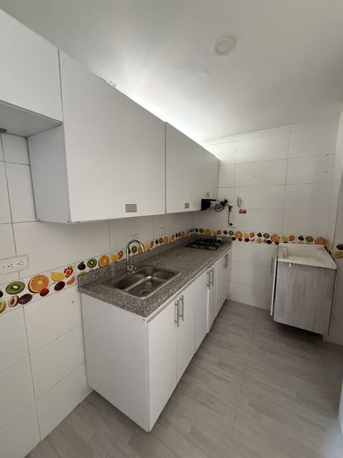 Apartamento de 3 alcobas en venta en Primero De Mayo, Cali, 62 m² · foto 2 de 13