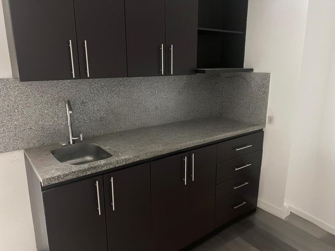 Oficina en arriendo en Conjunto Residencial Isla Fuerta, Envigado, 152 m² · foto 5 de 16
