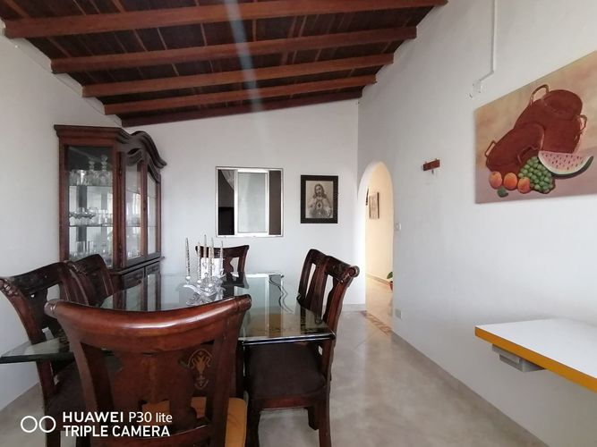 Casa de 3 alcobas en venta en Manrique Central, Medellín, 74 m² · foto 3 de 19