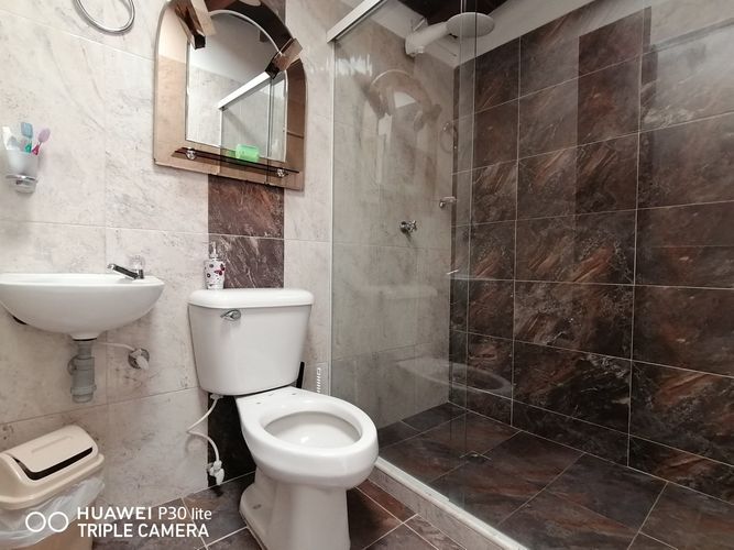 Casa de 3 alcobas en venta en Manrique Central, Medellín, 74 m² · foto 11 de 19