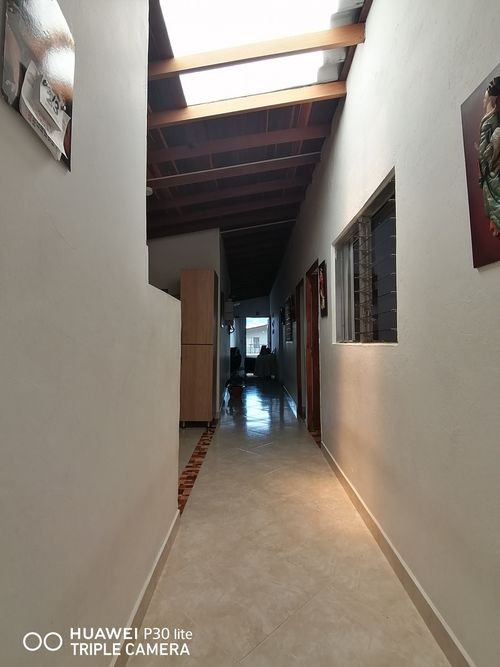Casa de 3 alcobas en venta en Manrique Central, Medellín, 74 m² · foto 13 de 19