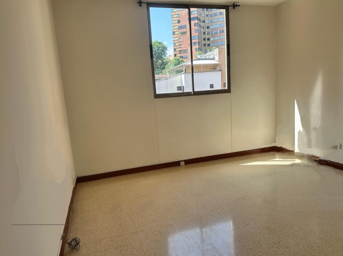 Apartamento en venta en El Portal, Envigado · foto 12 de 16