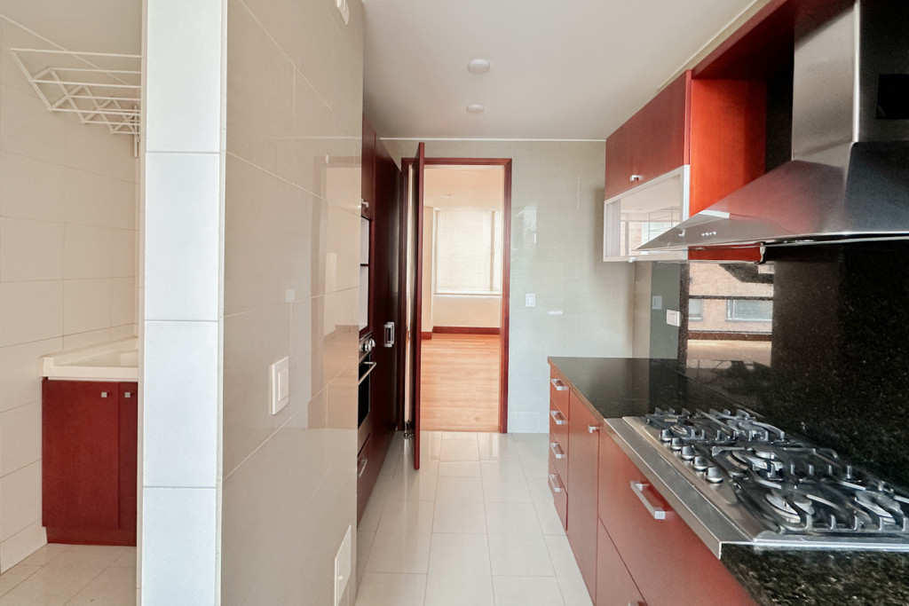 Apartamento en venta en Chicó Alto, Bogotá · foto 8 de 24