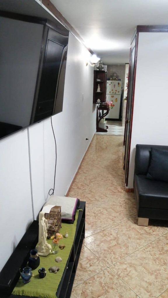 Casa en venta en Tintalito, Bogotá · foto 6 de 24