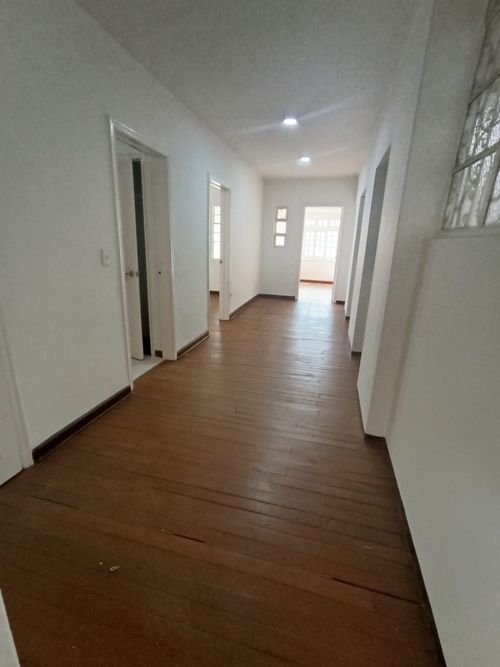 Apartamento de 3 alcobas en venta en Teusaquillo, Bogotá, 157 m² · foto 3 de 20