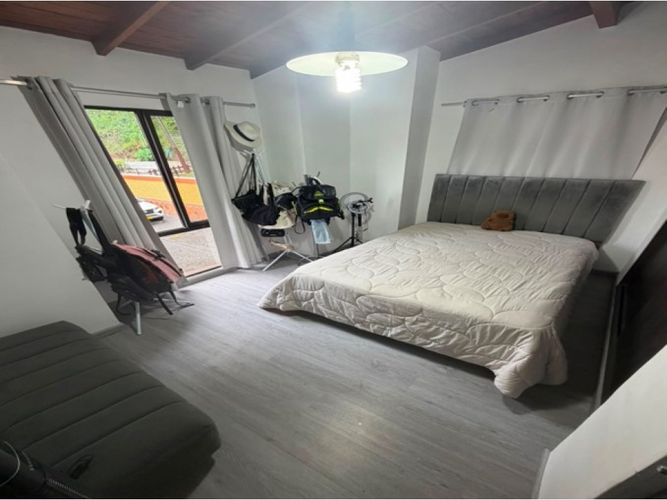 Casa de 4 alcobas en venta en Rodeo Alto, Medellín, 130 m² · foto 6 de 22