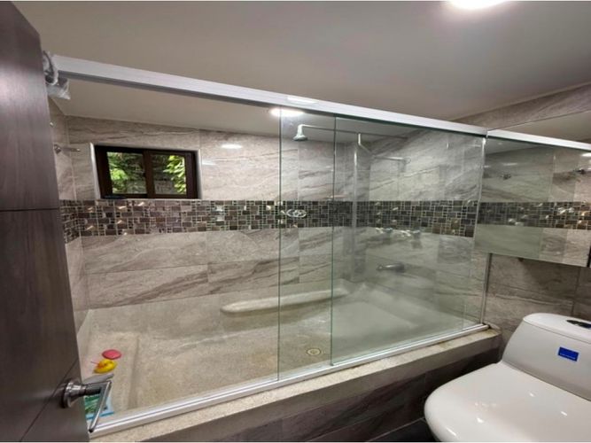 Casa de 4 alcobas en venta en Rodeo Alto, Medellín, 130 m² · foto 13 de 22