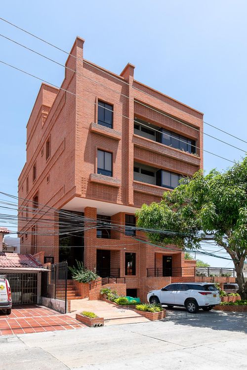 Edificio en venta en Nuevo Horizonte, Barranquilla · foto 2 de 24