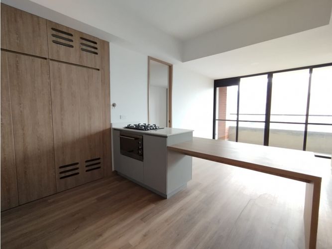 Apartaestudio en venta en San Marcos, Envigado, 64 m² · foto 2 de 13