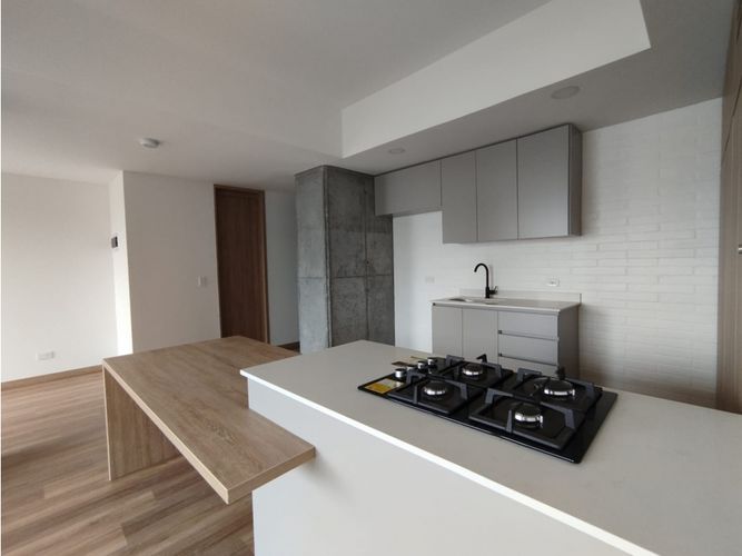 Apartaestudio en venta en San Marcos, Envigado, 64 m² · foto 7 de 13