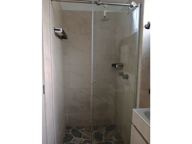 Apartamento de 3 alcobas en venta en Cr. Jazmin, Soacha, 55 m² · foto 19 de 23