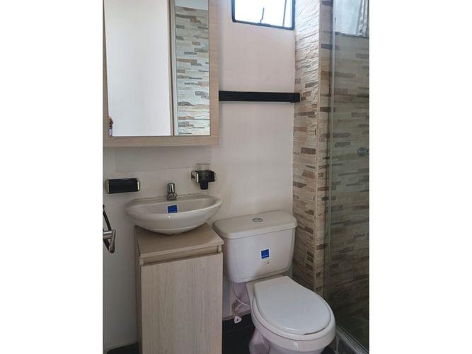 Apartamento de 3 alcobas en venta en Cr. Jazmin, Soacha, 55 m² · foto 21 de 23