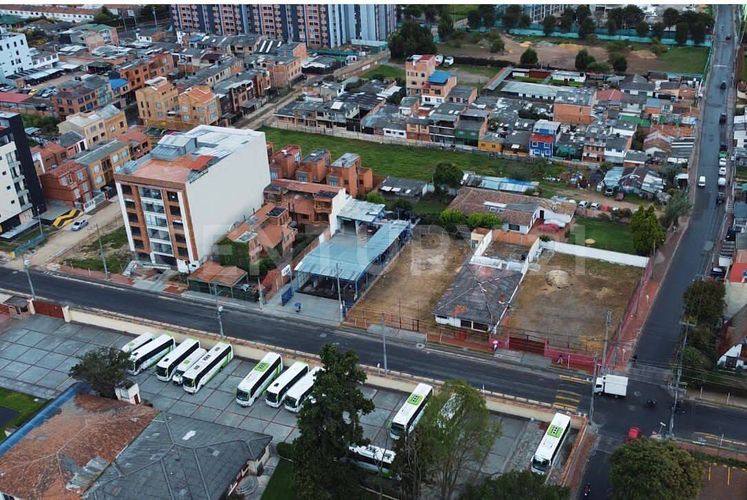 Lote en venta en Bachue, Chía, 1800 m² · foto 4 de 6