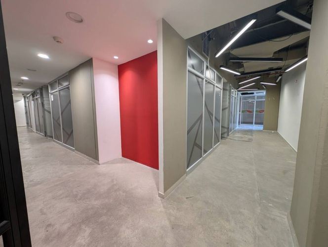 Local en arriendo en Villa Carlota, Medellín, 503 m² · foto 7 de 7
