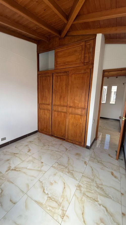 Apartamento de 3 alcobas en venta en Las Palmas, Medellín, 148 m² · foto 15 de 24