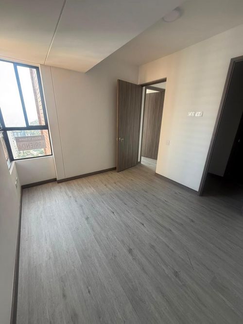 Apartamento de 3 alcobas en arriendo en Vía Las Palmas, Medellín, 80 m² · foto 11 de 12