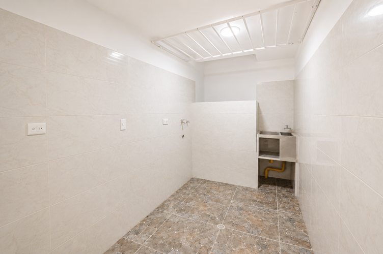 Apartamento de 3 alcobas en venta en Aldea Baja, Girón, 98 m² · foto 8 de 9