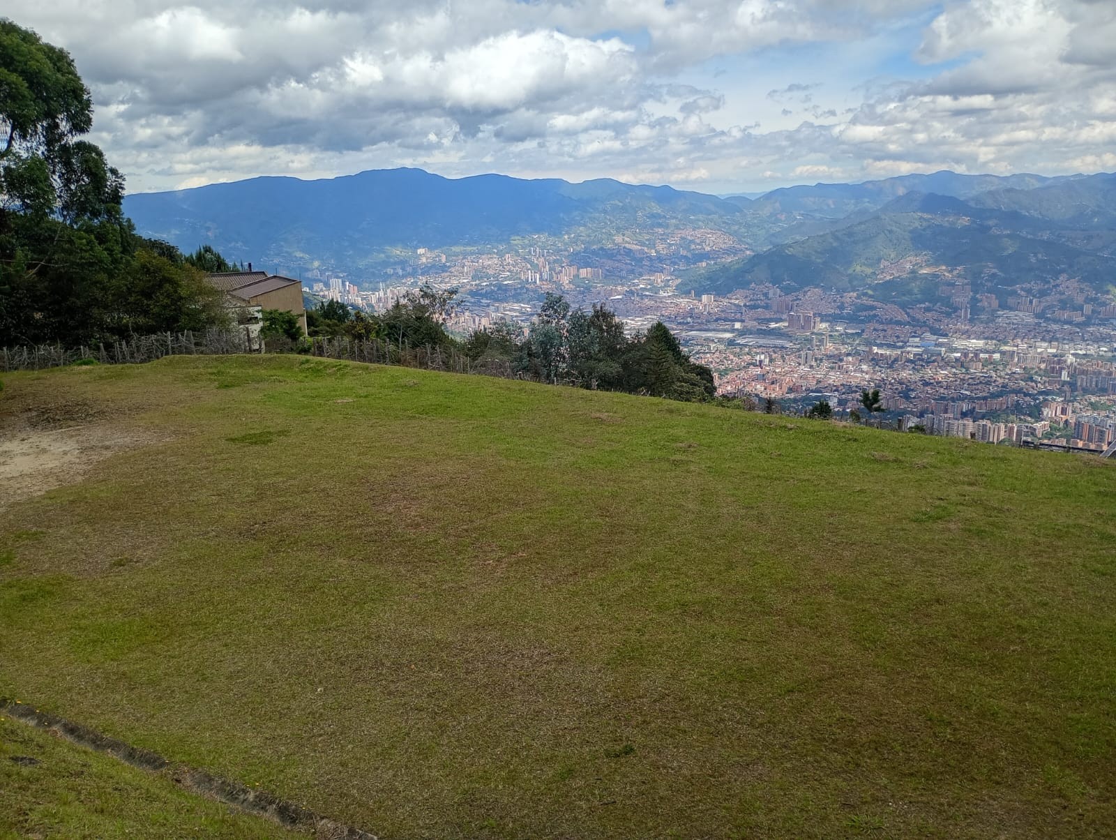 Land in Vía Las Palmas (633 m²) for Sale - 3
