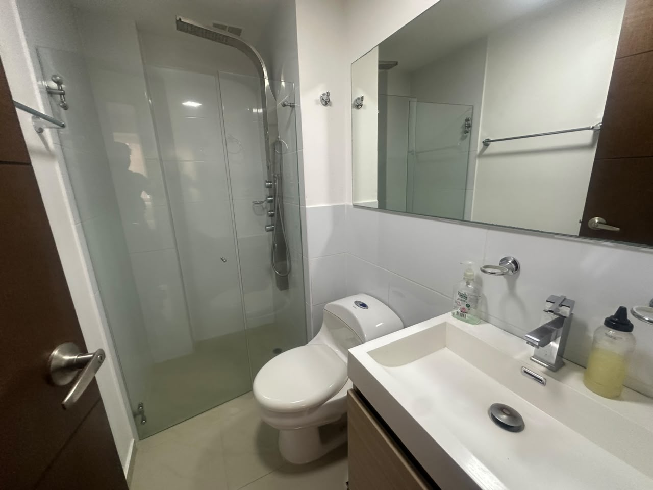 Apartamento en venta en Pinares, Pereira · foto 4 de 23