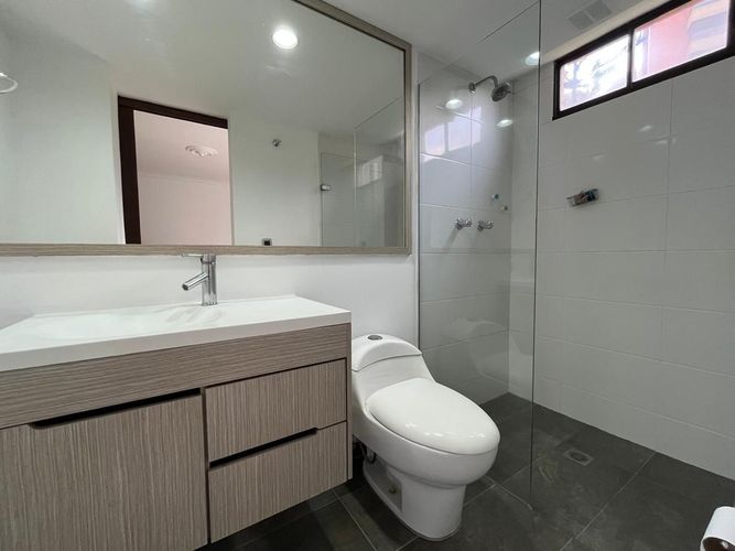 Apartamento de 3 alcobas en venta en La Florida, Medellín, 136 m² · foto 17 de 19