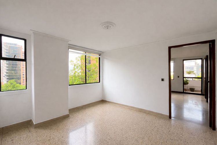 Apartamento de 3 alcobas en venta en La Florida, Medellín, 136 m² · foto 16 de 19