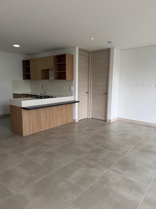 Apartamento de 1 alcoba en venta en El Tesoro, Medellín, 68 m² · foto 16 de 16