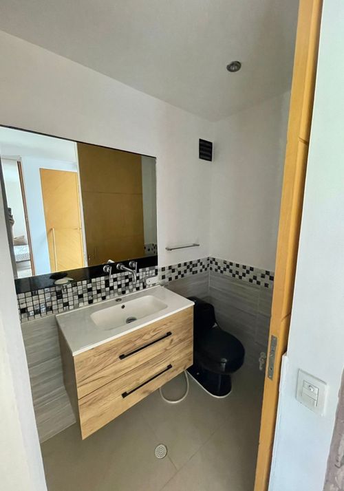 Apartamento de 2 alcobas en venta en Cristales, Cali, 125 m² · foto 14 de 24