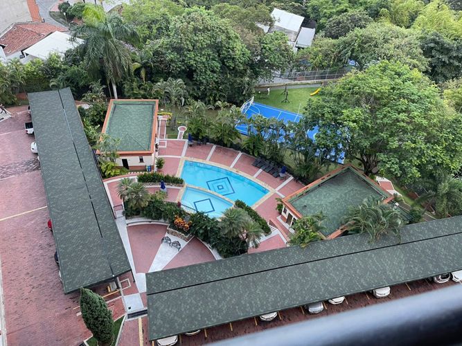 Apartamento de 2 alcobas en venta en Cristales, Cali, 125 m² · foto 15 de 24