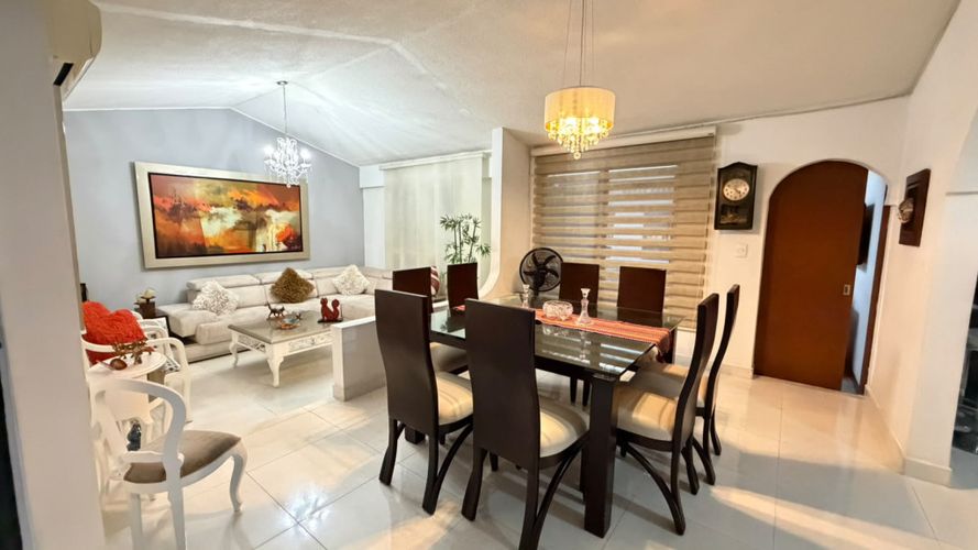 Casa en venta en Quinta Bosch, Cúcuta · foto 4 de 17