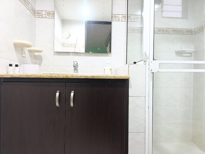 Apartamento de 3 alcobas en arriendo en San Lucas, Medellín, 132 m² · foto 18 de 19