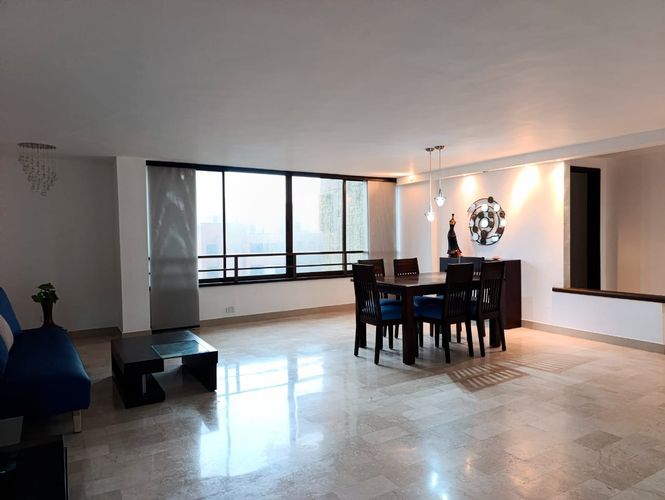 Apartamento de 3 alcobas en arriendo en San Lucas, Medellín, 132 m² · foto 5 de 19