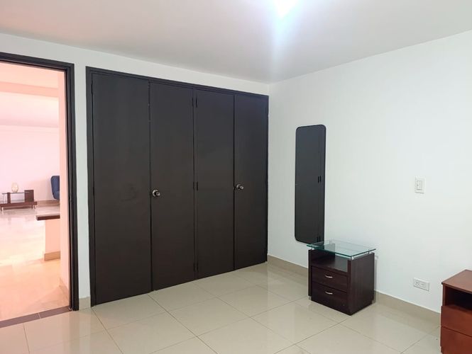 Apartamento de 3 alcobas en arriendo en San Lucas, Medellín, 132 m² · foto 15 de 19