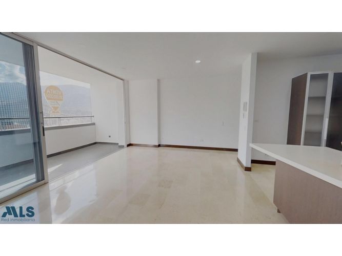 Apartamento de 3 alcobas en venta en Aves Maria, Sabaneta, 120 m² · foto 2 de 17