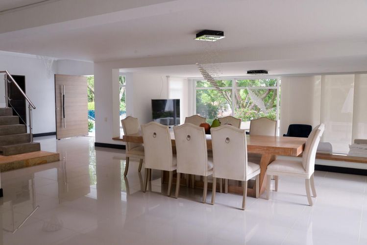 Casa de 5 alcobas en venta en La Viga, Cali · foto 5 de 23