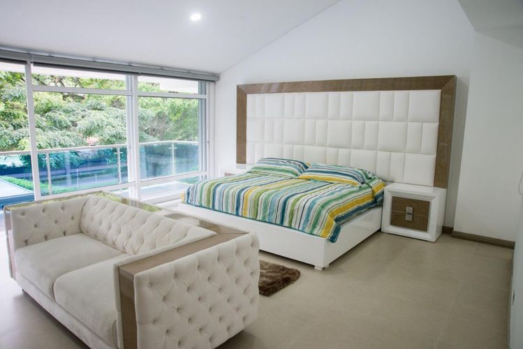 Casa de 5 alcobas en venta en La Viga, Cali · foto 16 de 23