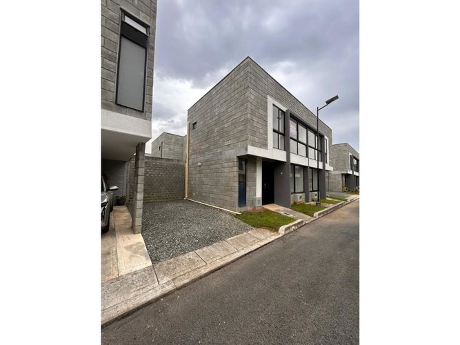 Casa en venta en Paso De La Bolsa, Jamundí, 78 m² · foto 3 de 23