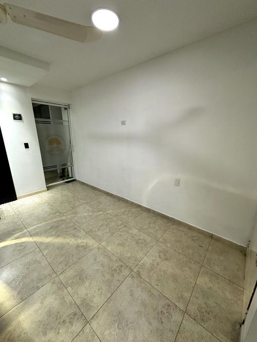 Casa de 6 alcobas en venta en Prados Del Norte, Cali, 260 m² · foto 8 de 9