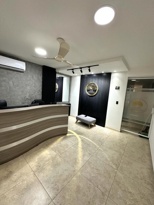 Casa de 6 alcobas en venta en Prados Del Norte, Cali, 260 m² · foto 9 de 9