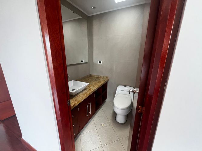 Apartamento de 5 alcobas en arriendo en Chicó Navarra, Bogotá, 382 m² · foto 21 de 23
